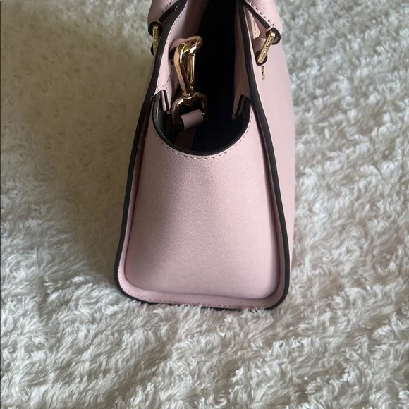 Michael Kors Selma Pink Saffiano Satchel with Gold Hardware - Picture 7 of 8